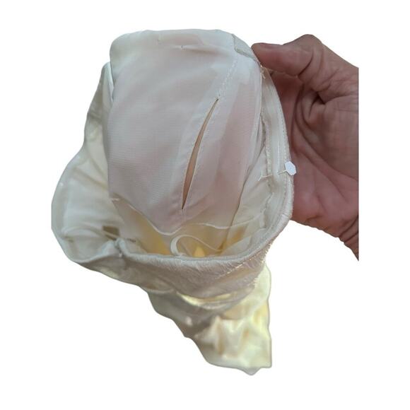 Nicole Miller sweetheart jacquard Strapless Wedding Gown Size 6 - Picture 10 of 15